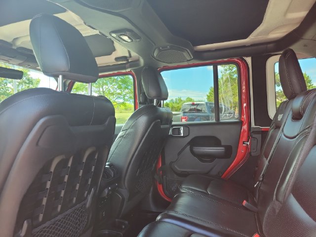 Used 2018 Jeep Wrangler Unlimited Rubicon AWD/4WD image 10