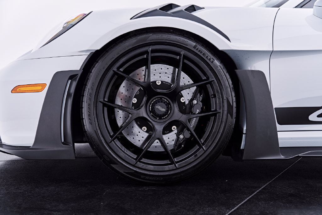 Used 2025 Porsche 911 GT3 RS RWD image 3