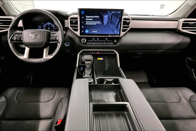Used 2023 Toyota Tundra Limited AWD/4WD image 19