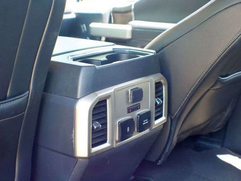 Used 2022 Ford F250 Lariat w/ Lariat Ultimate Package AWD/4WD image 50