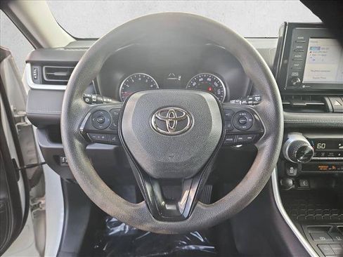 Used 2021 Toyota RAV4 XLE FWD image 13