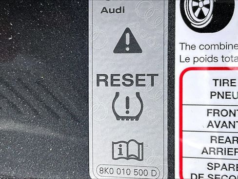 Used 2023 Audi RS 6 AWD/4WD image 35