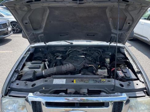 Used 2006 Ford Ranger XLT AWD/4WD image 13
