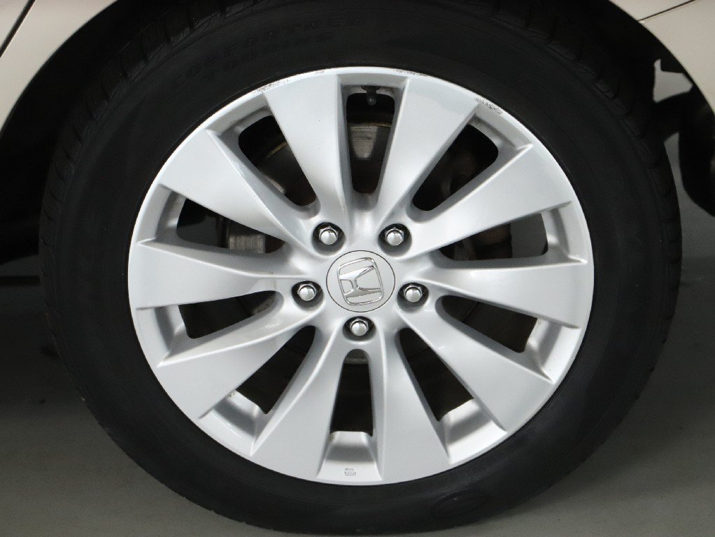 Used 2013 Honda Accord EX-L image 41