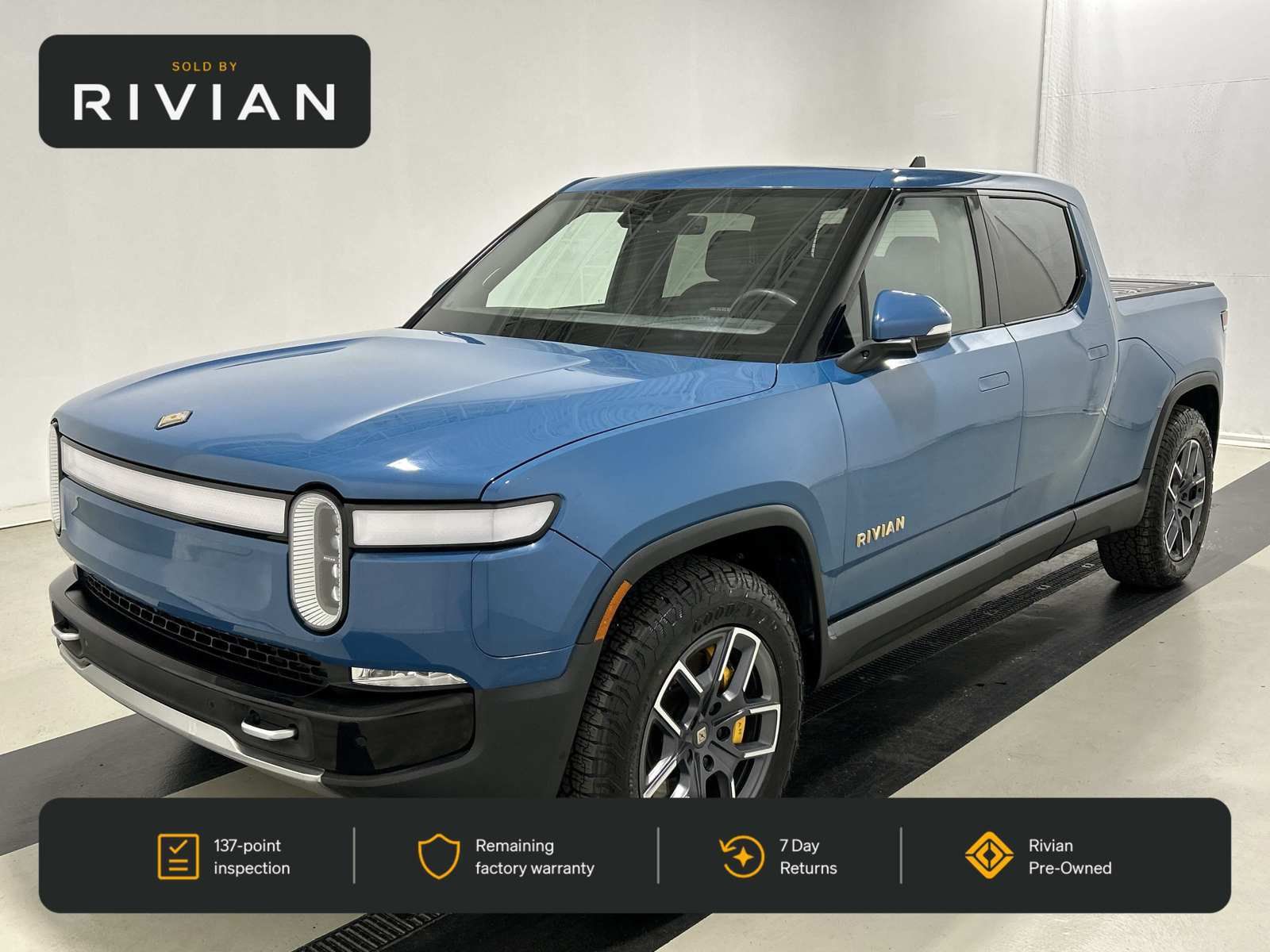 Used 2022 Rivian R1T Adventure AWD/4WD image 1