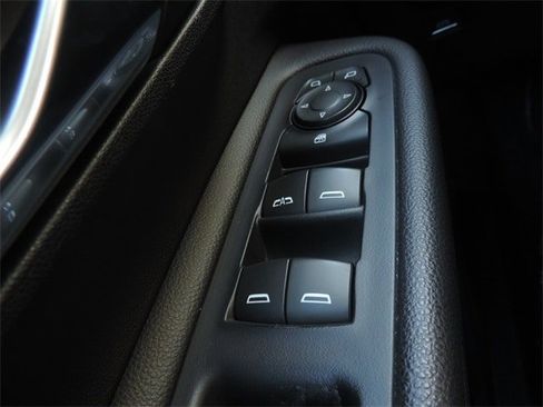 Used 2020 GMC Terrain SLT w/ Preferred Package image 23