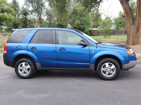 Used 2005 Saturn Vue 2WD w/ Sport Plus II Pkg image 3