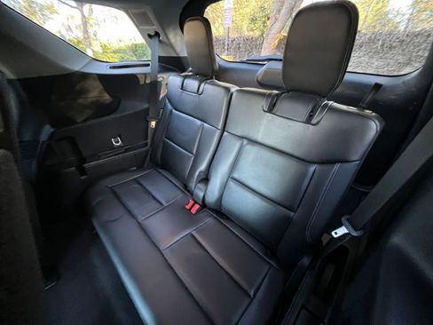 Used 2024 Ford Explorer Limited image 31