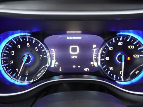 New 2026 Chrysler Voyager LX image 24