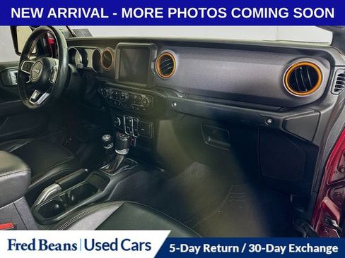 Used 2021 Jeep Gladiator Mojave AWD/4WD image 35