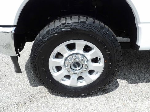 Used 2024 Ford F250 XLT w/ FX4 Off-Road Package AWD/4WD image 52
