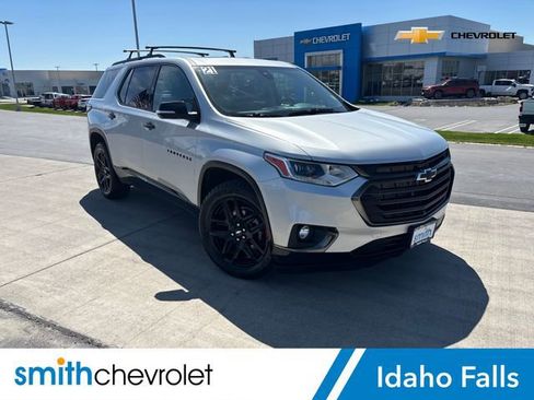 Used 2021 Chevrolet Traverse Premier w/ Redline Edition AWD/4WD image 1