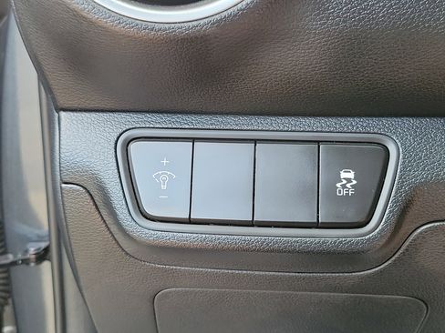 Used 2024 Kia Forte LXS FWD image 13