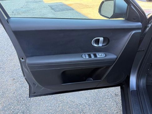 Used 2024 Hyundai Ioniq 5 SEL image 9