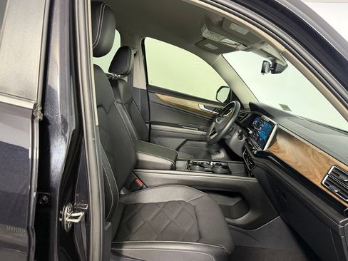 Used 2026 Volkswagen Atlas SE AWD/4WD image 34