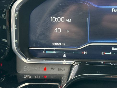 Used 2025 Chevrolet Silverado 3500 High Country w/ Technology Package image 31