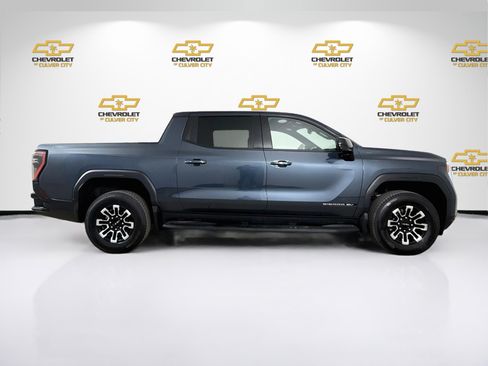 Used 2026 GMC Sierra EV Elevation AWD/4WD image 9