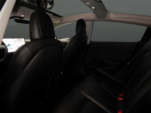 Used 2022 Tesla Model 3 Long Range image 27
