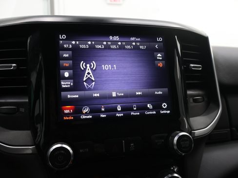 Used 2021 RAM 2500 Big Horn w/ Level 1 Equipment Group AWD/4WD image 47