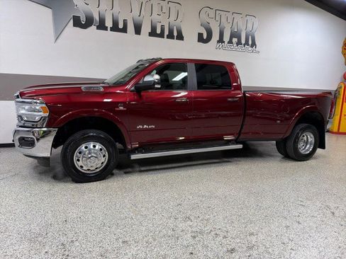 Used 2020 RAM 3500 Laramie image 4