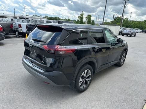 Used 2023 Nissan Rogue SV FWD image 19
