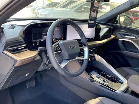 New 2026 Audi Q5 Premium Plus image 8