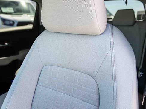 Used 2023 Honda HR-V LX image 27