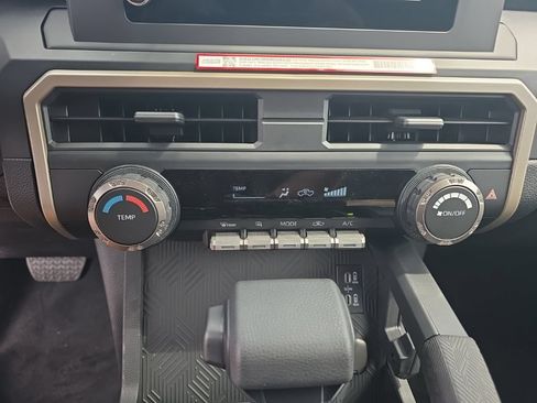 New 2026 Toyota Tacoma SR AWD/4WD image 23