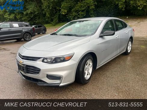 Used 2018 Chevrolet Malibu LS FWD image 1