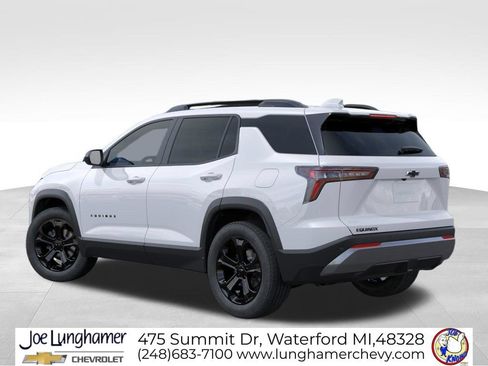New 2027 Chevrolet Equinox LT w/ Convenience Package II FWD image 3