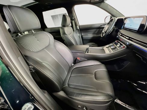 Used 2023 Hyundai Palisade Calligraphy w/ Winter Package image 31