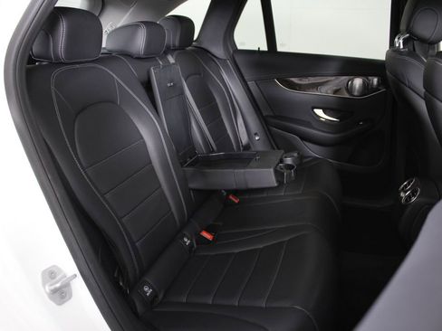 Used 2016 Mercedes-Benz GLC 300 4MATIC image 38