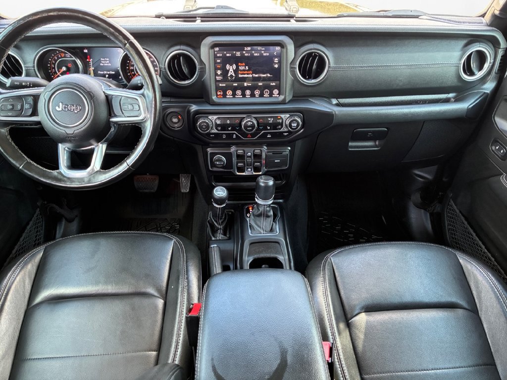 Used 2022 Jeep Gladiator Overland w/ Popular Equipment Package AWD/4WD image 19