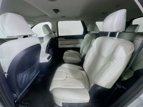 Used 2021 Hyundai Palisade SEL w/ Premium Package FWD image 26
