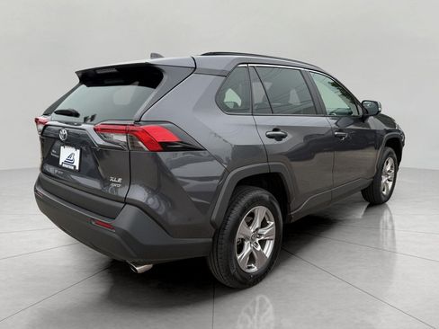 Used 2025 Toyota RAV4 XLE AWD/4WD image 13