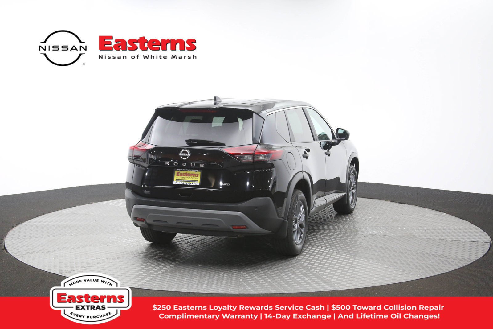 Used 2023 Nissan Rogue S AWD/4WD image 39