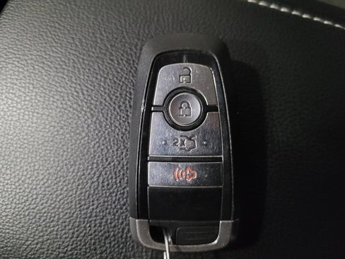 Used 2018 Ford Fusion S image 32