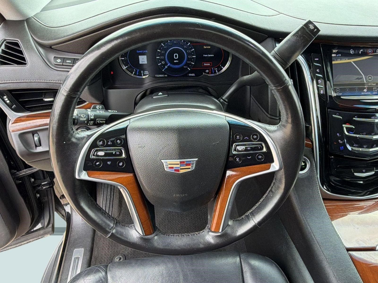Used 2018 Cadillac Escalade ESV Luxury AWD/4WD image 11