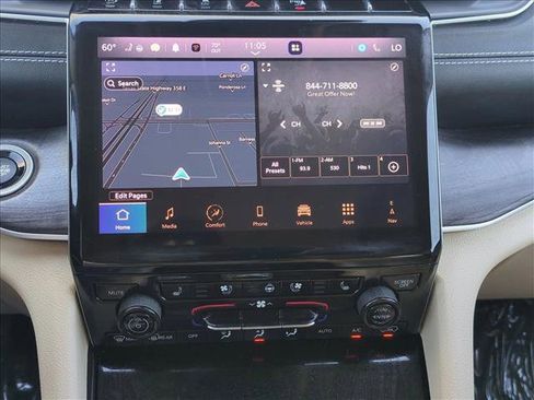 Used 2022 Jeep Grand Cherokee L Limited w/ Luxury Tech Group II image 15