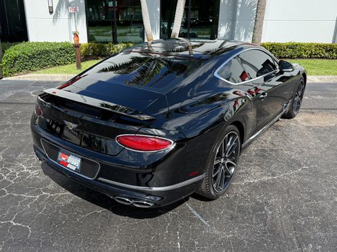 Used 2022 Bentley Continental GT AWD/4WD image 44