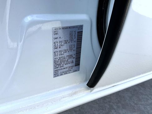 Certified 2024 Nissan Frontier S image 25