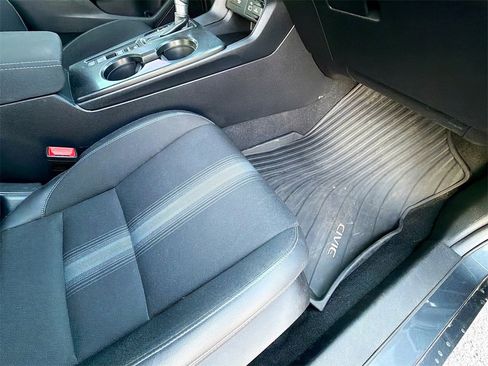 Used 2024 Honda Civic Sport image 30