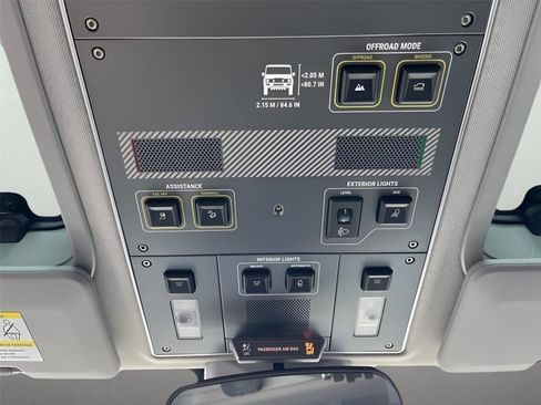 Used 2024 INEOS Grenadier AWD/4WD image 16