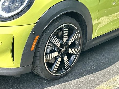 Used 2024 MINI Cooper S FWD image 6