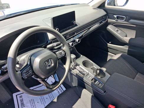 Used 2024 Honda Civic LX image 4