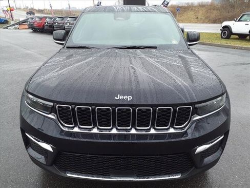 New 2024 Jeep Grand Cherokee Limited 4xe image 9