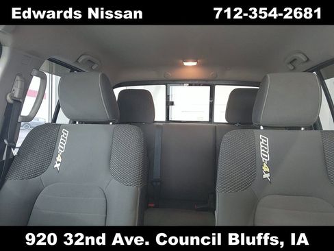 Used 2017 Nissan Frontier PRO-4X image 28