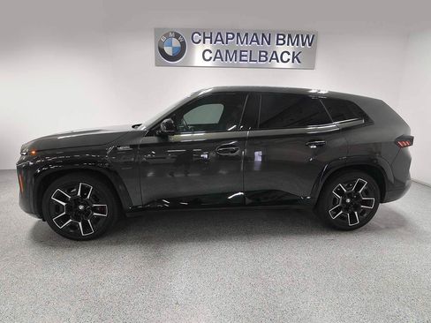 Used 2023 BMW XM w/ M Driver's Package AWD/4WD image 3