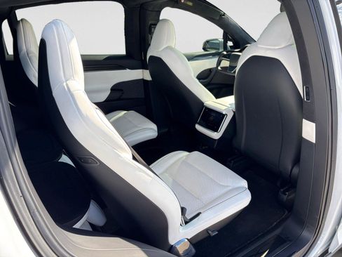 Used 2022 Tesla Model X Plaid AWD/4WD image 45