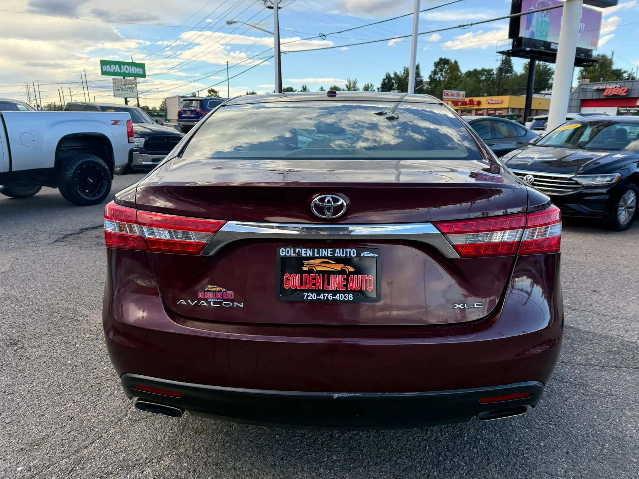Used 2013 Toyota Avalon XLE Touring FWD image 7
